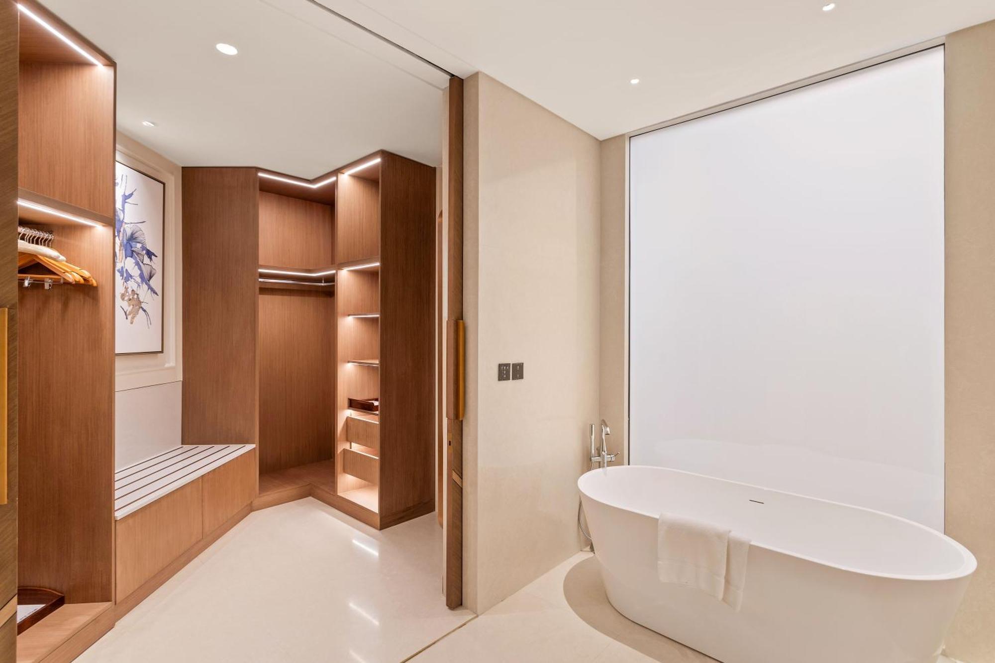 Ajman Hotel By Blazon Hotels Exterior photo Bathroom